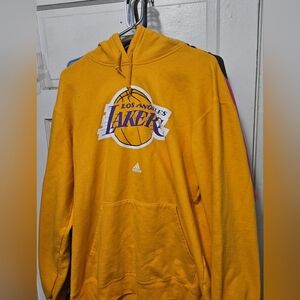 VINTAGE Adidas YELLOW LOS ANGELES LAKERS HOODIE LA NBA
